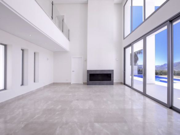 Benahavis – Modern villa – Gated Golf Community