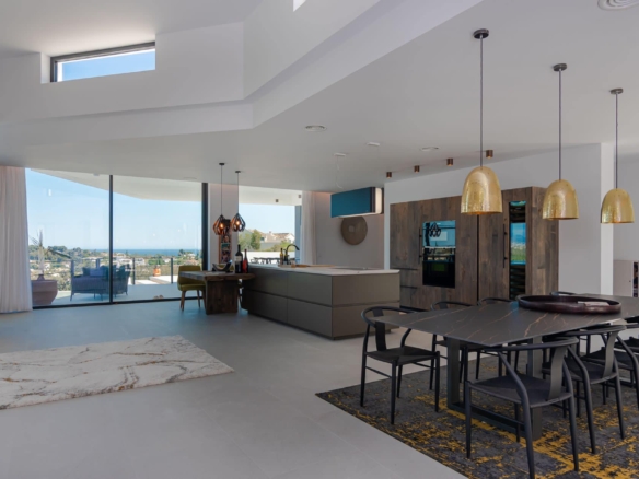 🇪🇸 FOR SALE: The Coolest New Ultra-Modern Luxury Dream Villa in Benahavis | Costa del Sol 🌴 25m Infinity Pool + Panoramic Sea Views | 10-15 Minutes from Puerto Banús