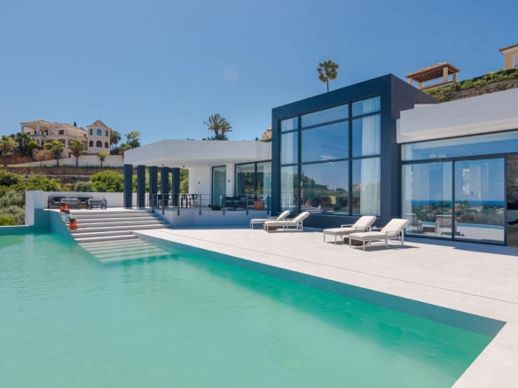🇪🇸 FOR SALE: The Coolest New Ultra-Modern Luxury Dream Villa in Benahavis | Costa del Sol 🌴 25m Infinity Pool + Panoramic Sea Views | 10-15 Minutes from Puerto Banús