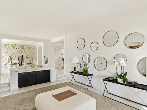 Marbella East – Beachfront Mansion -Holiday Rental (12 Guests) > 10k pr/day
