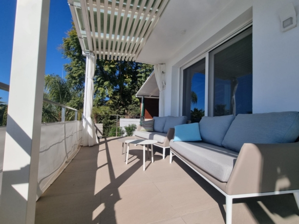Nueva Andalucia – Modern villa – Turn Key – Sea views