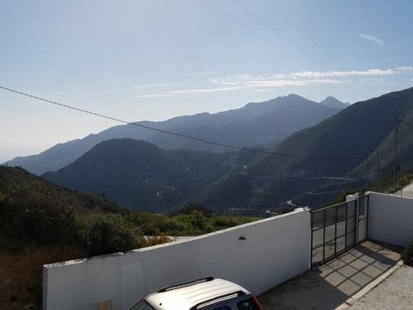 Ojen – Modern Hilltop villa – Panoramic Views
