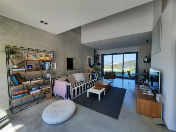 Ojen – Modern Hilltop villa – Panoramic Views