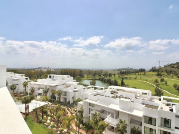 SOLD – Benahavís – 3bed Penthouse for sale