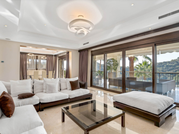 Benahavis – Luxury villa 1st Line golf – Amazing Views
