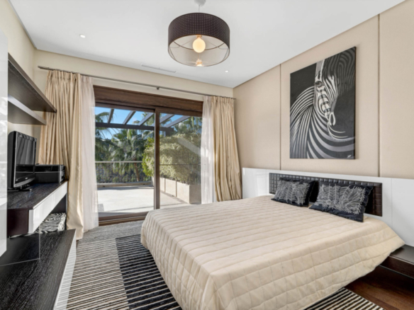Benahavis – Luxury villa 1st Line golf – Amazing Views