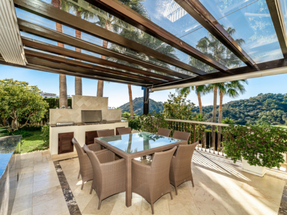 Benahavis – Luxury villa 1st Line golf – Amazing Views