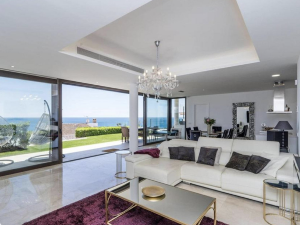 Estepona – Modern villa – Sea Views