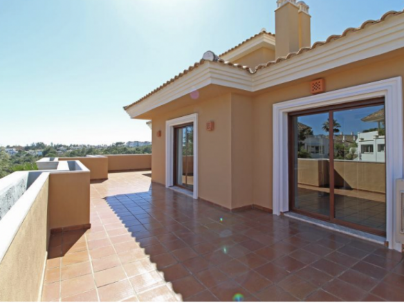 Golden Mile – 4B Duplex Penthouse -South west Facing