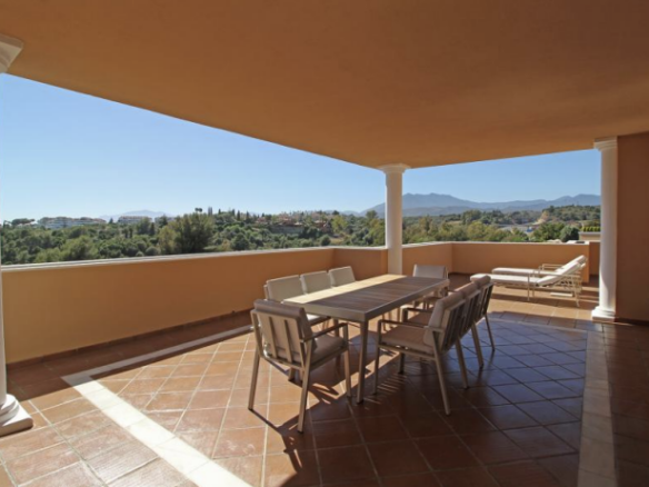 Golden Mile – 4B Duplex Penthouse -South west Facing