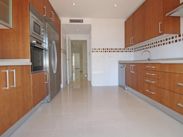 Golden Mile – 4B Duplex Penthouse -South west Facing
