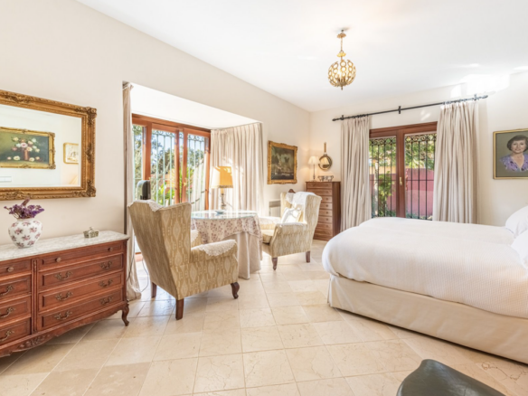 LA MAIRENA – Hilltop Mansion – Panoramic Views
