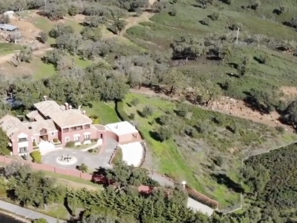 LA MAIRENA – Hilltop Mansion – Panoramic Views