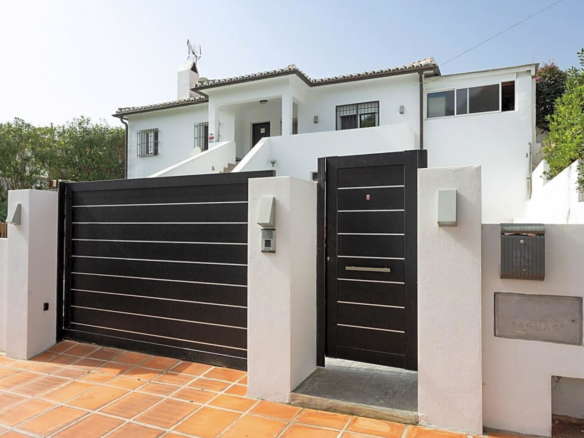 Mijas Costa – 3 bed Villa – Near Beach