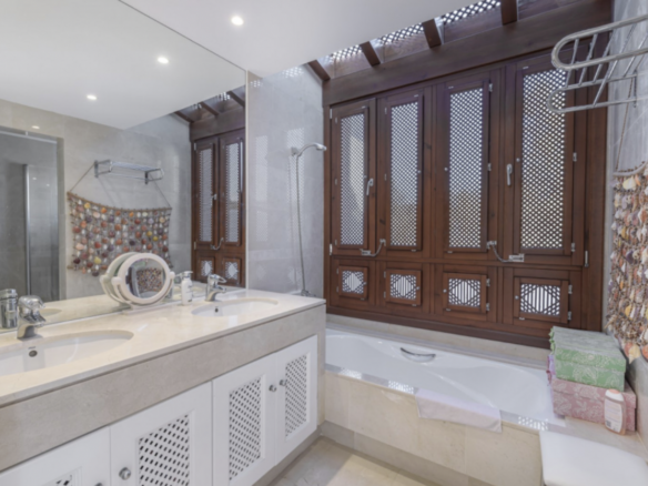Nueva Andalucia – 3B Duplex Penthouse – Nice Views