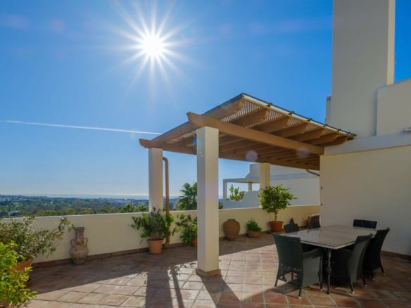 Nueva Andalucia – 4B Penthouse -Sea Views