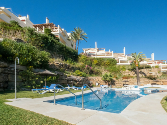Nueva Andalucia – 4B Penthouse -Sea Views