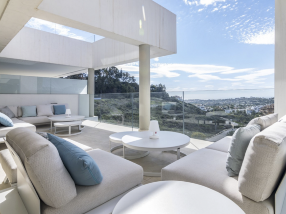 Nueva Andalucia -New Penthouse – Panoramic Views