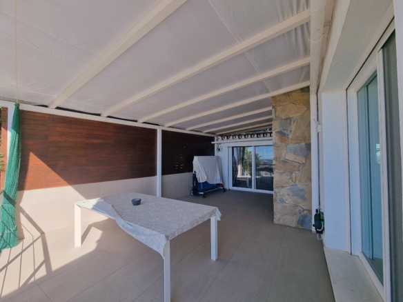 Nueva Andalucia – Modern villa – Turn Key – Sea views