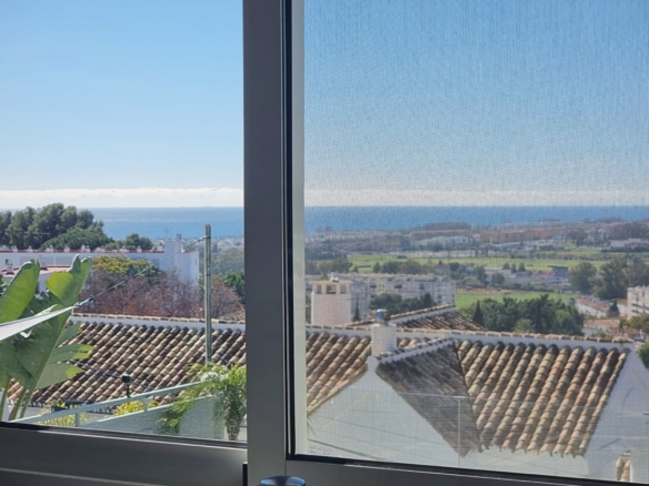 Nueva Andalucia – Modern villa – Turn Key – Sea views