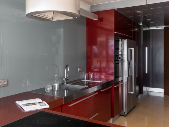 Nueva Andalucia – South facing contemporary Apartment – Sea Views