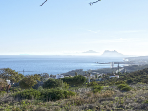 Sotogrande  – Offplan Modern villa – Panoramic  Sea Views
