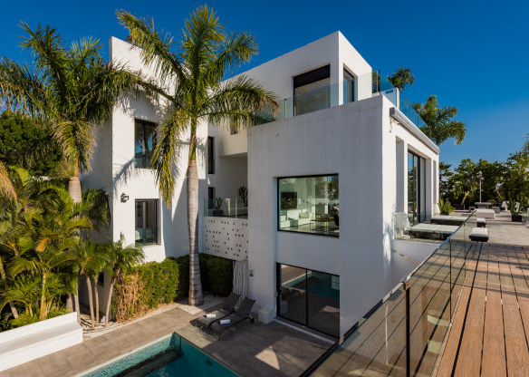 Reduced – Benahavis – Modern villa – Sea & Golf Views