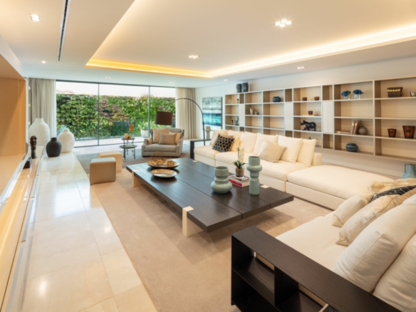 SOLD   – Nueva Andalucia – Modern 6B villa – Panoramic views 🌟