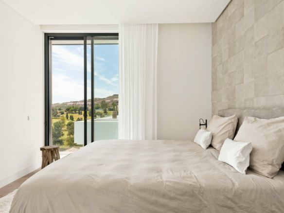 Benahavis – Contemporary 7B Villa – Sea & Golf Views