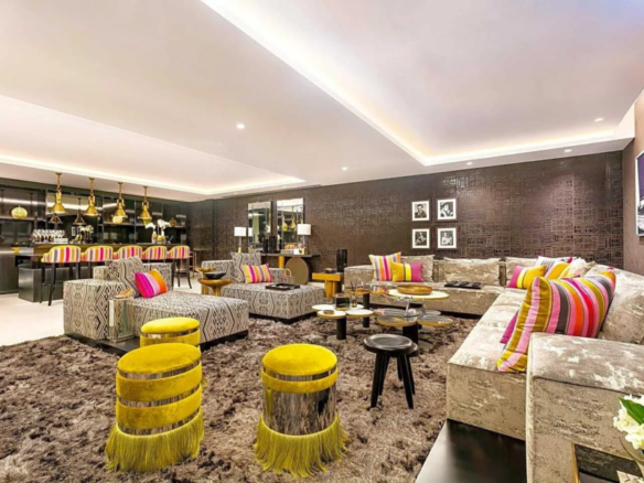 Golden Mile – New Luxury Apt & Penthouses