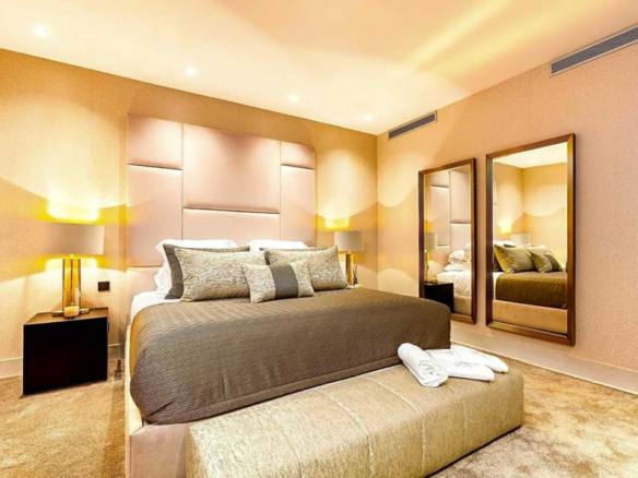 Golden Mile – New Luxury Apt & Penthouses