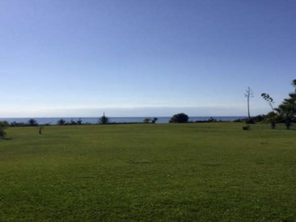 Marbella – Beachfront Plot – 9606m2 – Build Dream Home(s) >20% Footprint