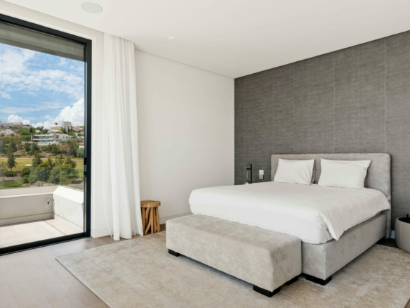 Benahavis – Contemporary 7B Villa – Sea & Golf Views