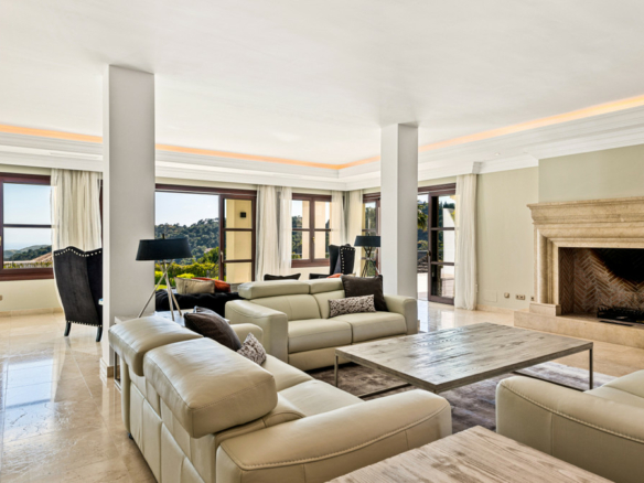 SOLD – La Zagaleta – 8B Mansion -Sea Views – Gated