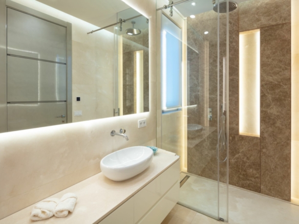 SOLD   – Nueva Andalucia – Modern 6B villa – Panoramic views 🌟