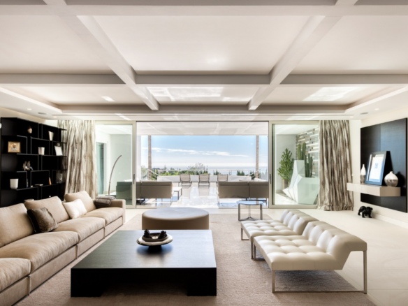 🏡 For Sale: Modern 5-Bedroom Villa with Breathtaking Sea Views in La Zagaleta 🌅🌴
