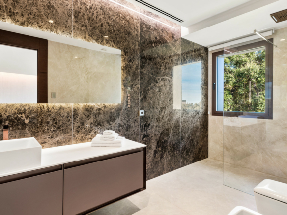 Sierra Blanca – Modern Villa – Sea Views