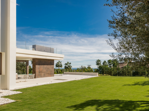 Sierra Blanca – Modern Villa – Sea Views
