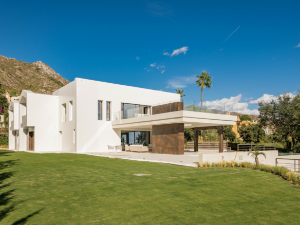 Sierra Blanca – Modern Villa – Sea Views