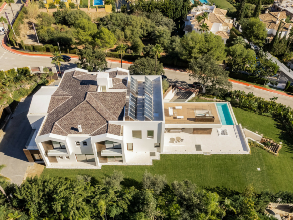 Sierra Blanca – Modern Villa – Sea Views