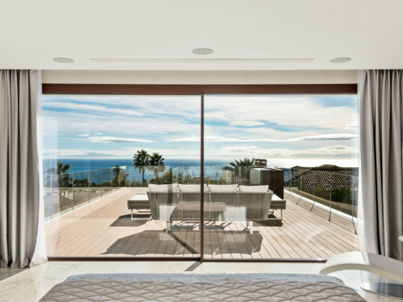Sierra Blanca – Modern Villa – Sea Views