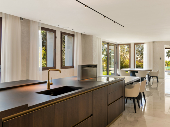 Sierra Blanca – Modern Villa – Sea Views