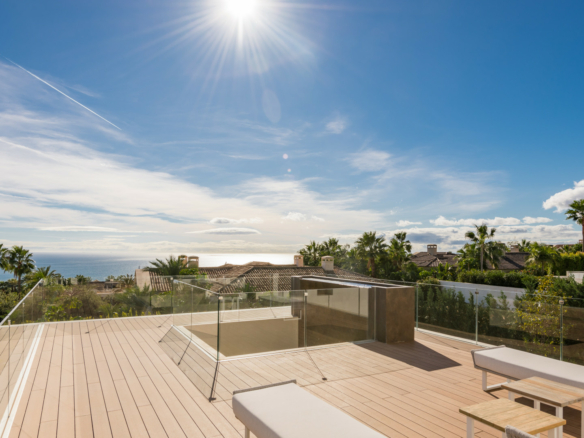 Sierra Blanca – Modern Villa – Sea Views