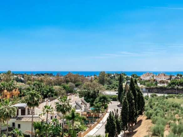 For sale – Golden Mile –  Modern 6B villa 🌴 – Sea & Mountain Views