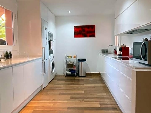Nueva Andalucia – 4B Garden Apartment – Near Facilities -Gated
