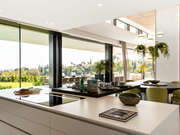 Benahavis – Modern 6B Villa – Sea Views – Gated