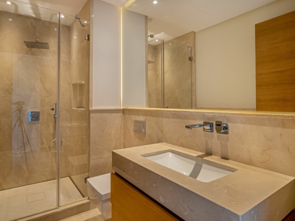 Golden Mile – 4B Penthouse – Sea Views