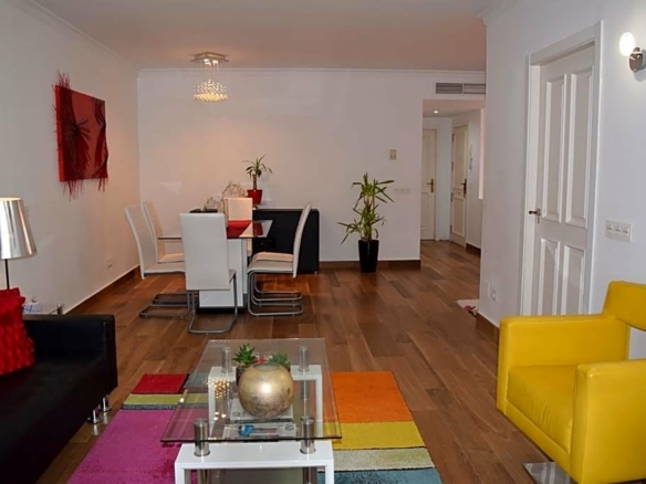Nueva Andalucia – 4B Garden Apartment – Near Facilities -Gated
