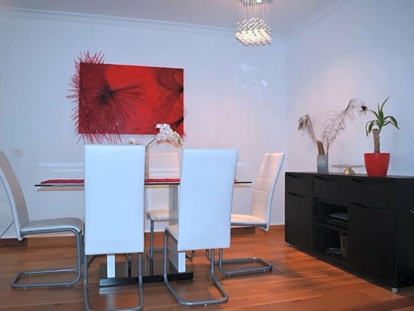 Nueva Andalucia – 4B Garden Apartment – Near Facilities -Gated