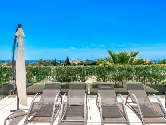 For sale – Golden Mile –  Modern 6B villa 🌴 – Sea & Mountain Views